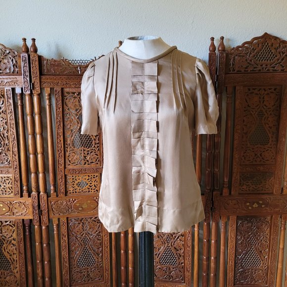 Banana Republic Ruffled Taupe Beige Silk Blouse - Picture 1 of 11